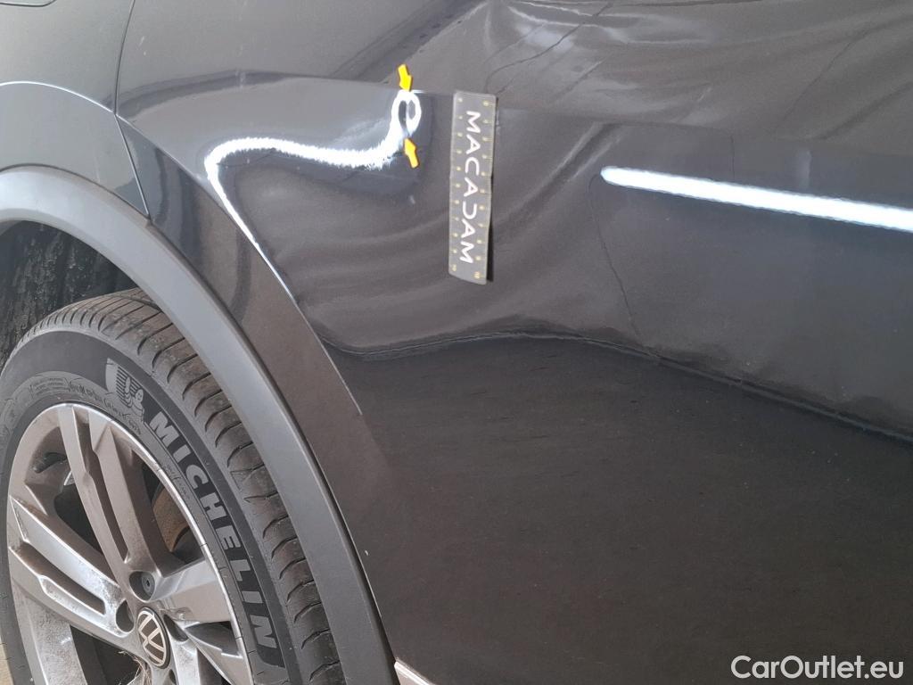  Volkswagen  Tiguan VOLKSWAGEN   2020  5P  SUV 2 0 TDI 150 DSG7 R Line #22