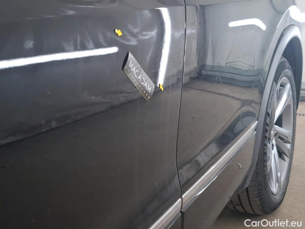  Volkswagen  Tiguan VOLKSWAGEN   2020  5P  SUV 2 0 TDI 150 DSG7 R Line #4