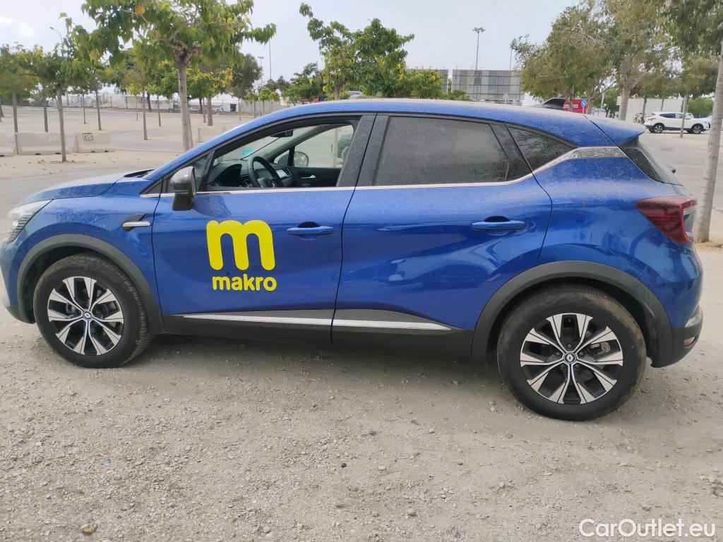  Renault  Captur  II Techno 1.6 E-TECH Hybrid 145CV ATV E6d #3