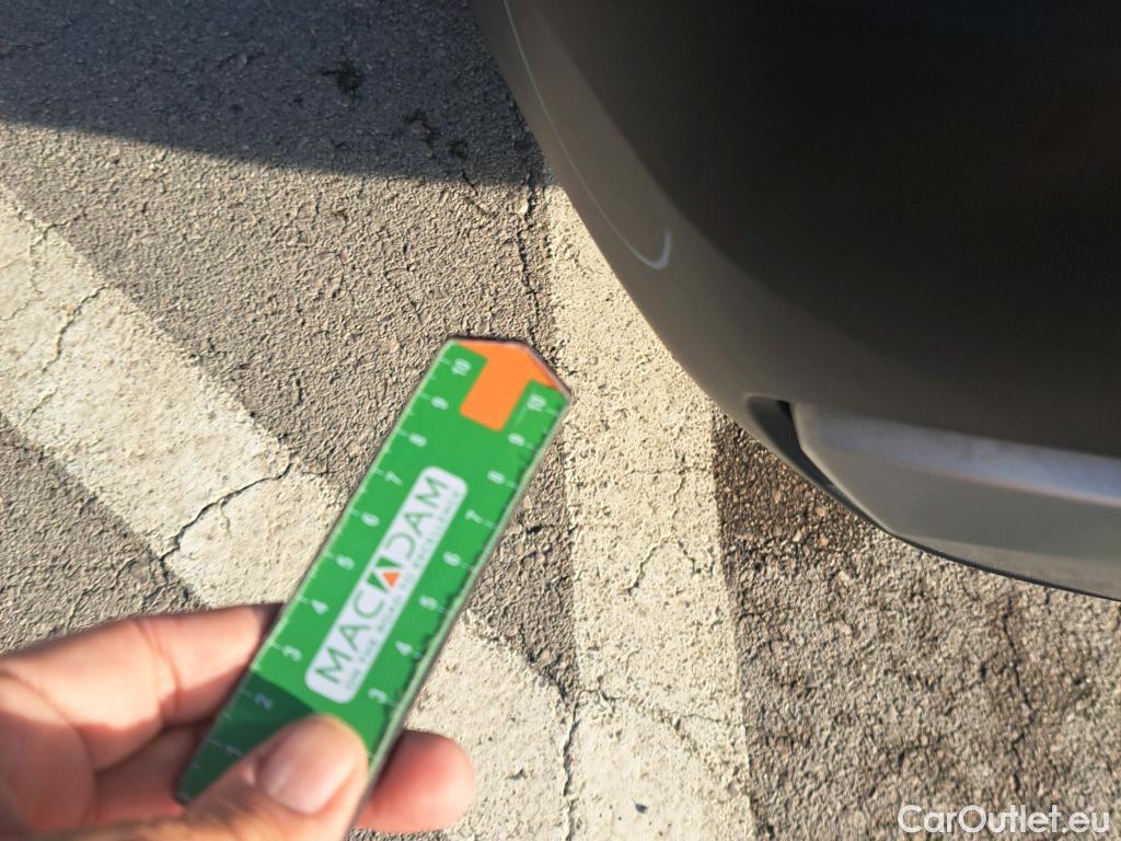  Nissan  Qashqai NISSAN  / 2021 / 5P / todoterreno DIG-T 116kW mHEV Xtronic Premiere Edit.(SL) #22