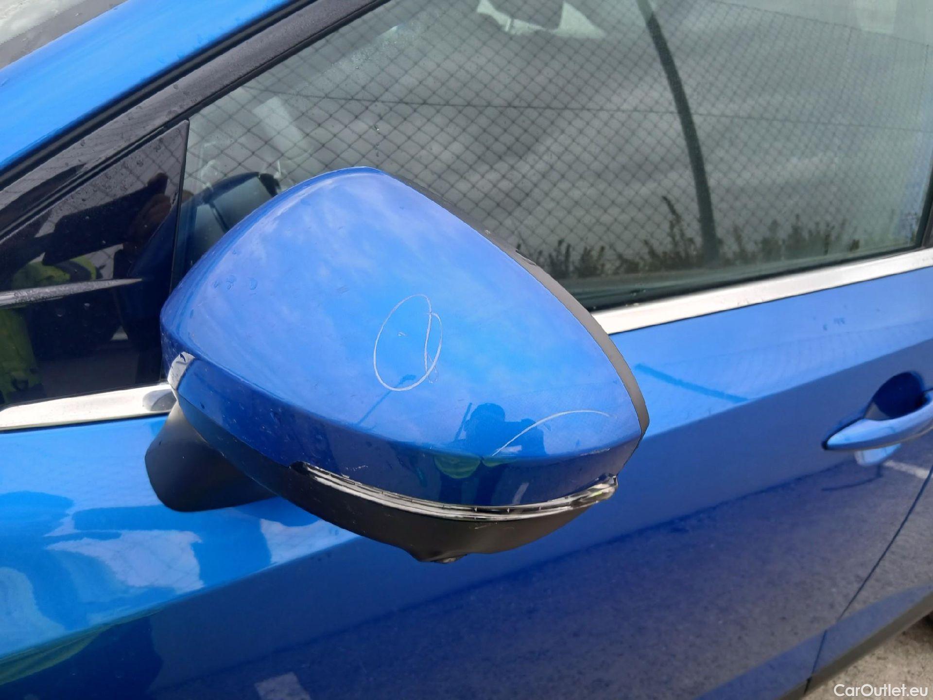  Nissan  Qashqai NISSAN  / 2021 / 5P / todoterreno E-POWER 140 KW (190 CV) N-Connecta  #8