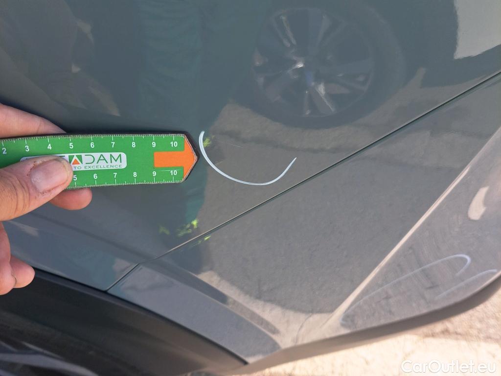  Nissan  Qashqai NISSAN  / 2021 / 5P / todoterreno DIG-T 116kW mHEV Xtronic Premiere Edit.(SL) #8