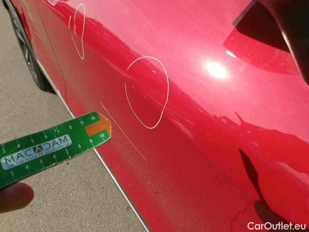  KIA  Sportage KIA  / 2022 / 5P / todoterreno 1.6 T-GDi 118kW (160CV) Drive 17