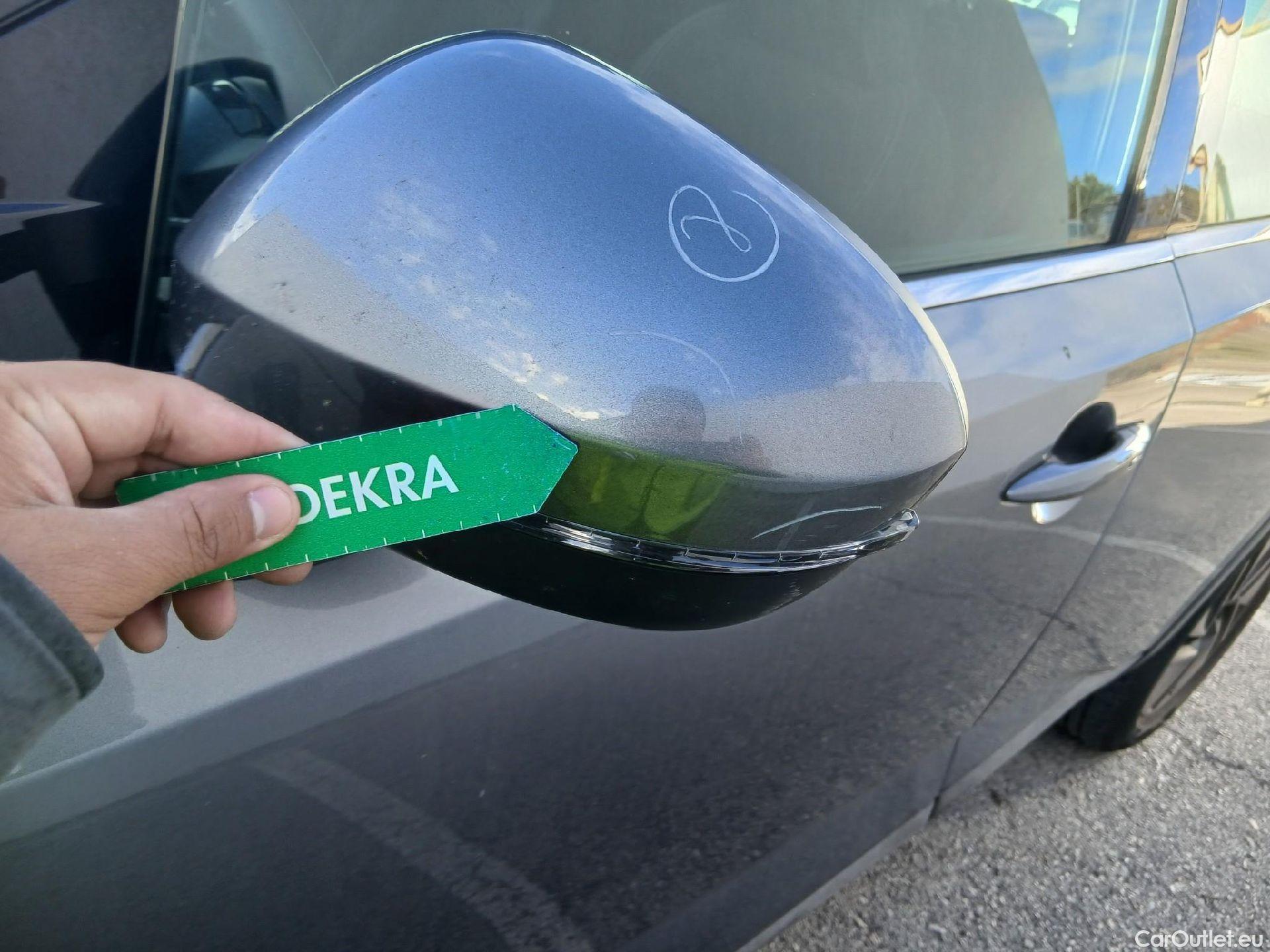  Nissan  Qashqai NISSAN  / 2021 / 5P / todoterreno DIG-T 103kW (140CV) mHEV 4x2 Acenta #7