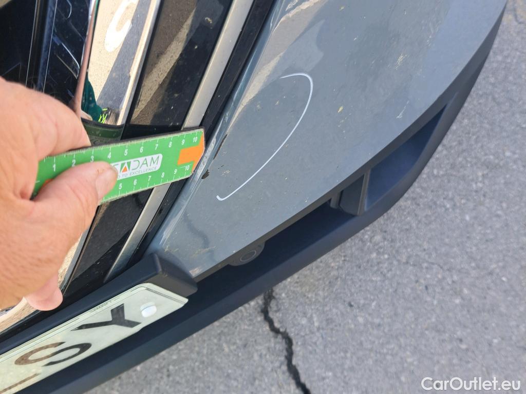  Nissan  Qashqai NISSAN  / 2021 / 5P / todoterreno DIG-T 116kW mHEV Xtronic Premiere Edit.(SL) #16