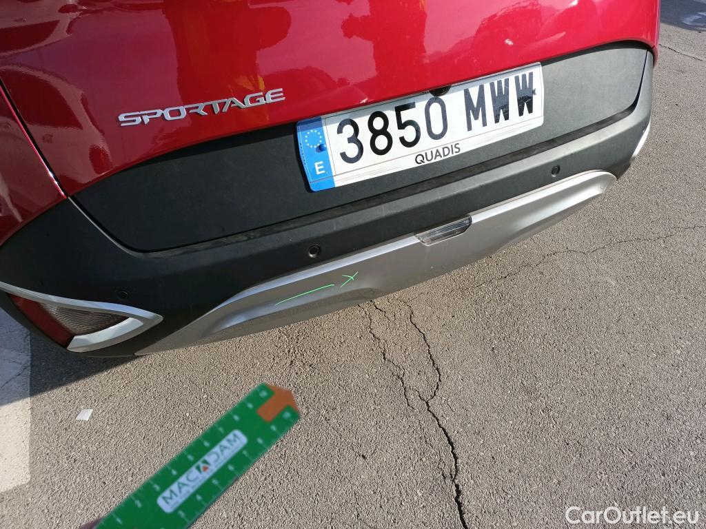  KIA  Sportage KIA  / 2022 / 5P / todoterreno 1.6 T-GDi 118kW (160CV) Drive 17