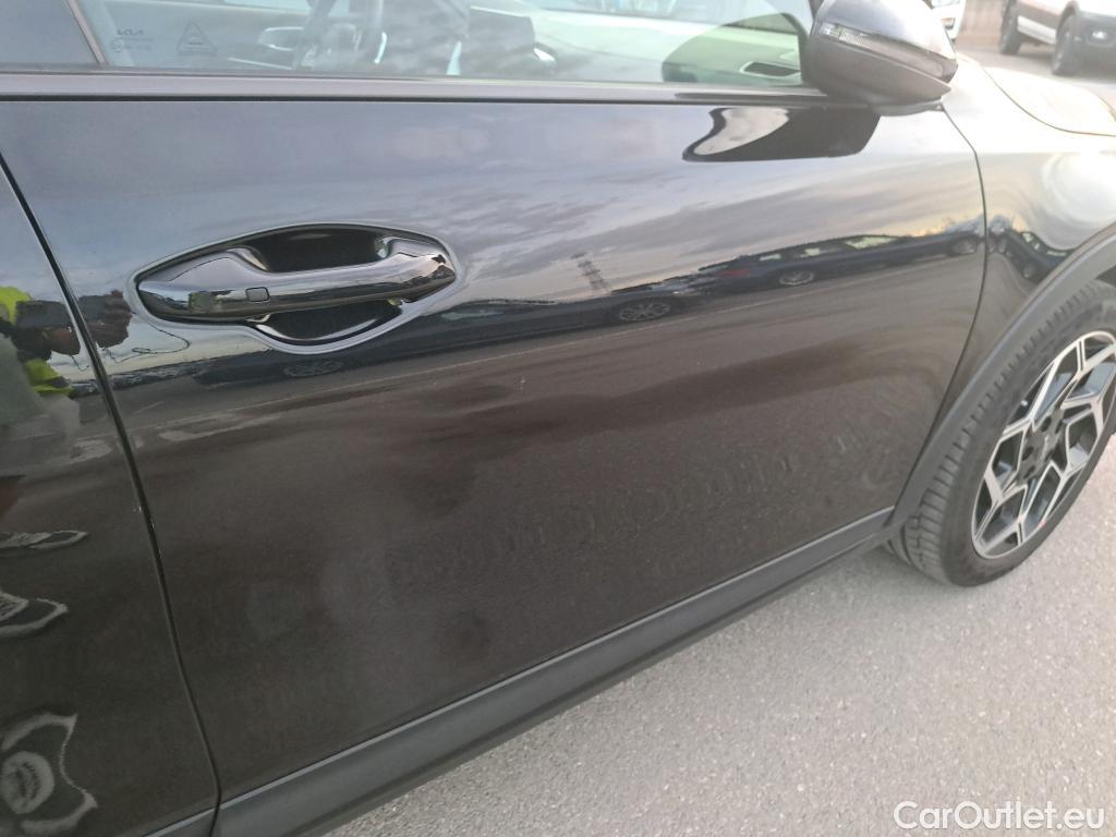  KIA  XCeed KIA  / 2022 / 5P / todoterreno 1.5 MHEV GT-line 118kW (160CV) DCT #5