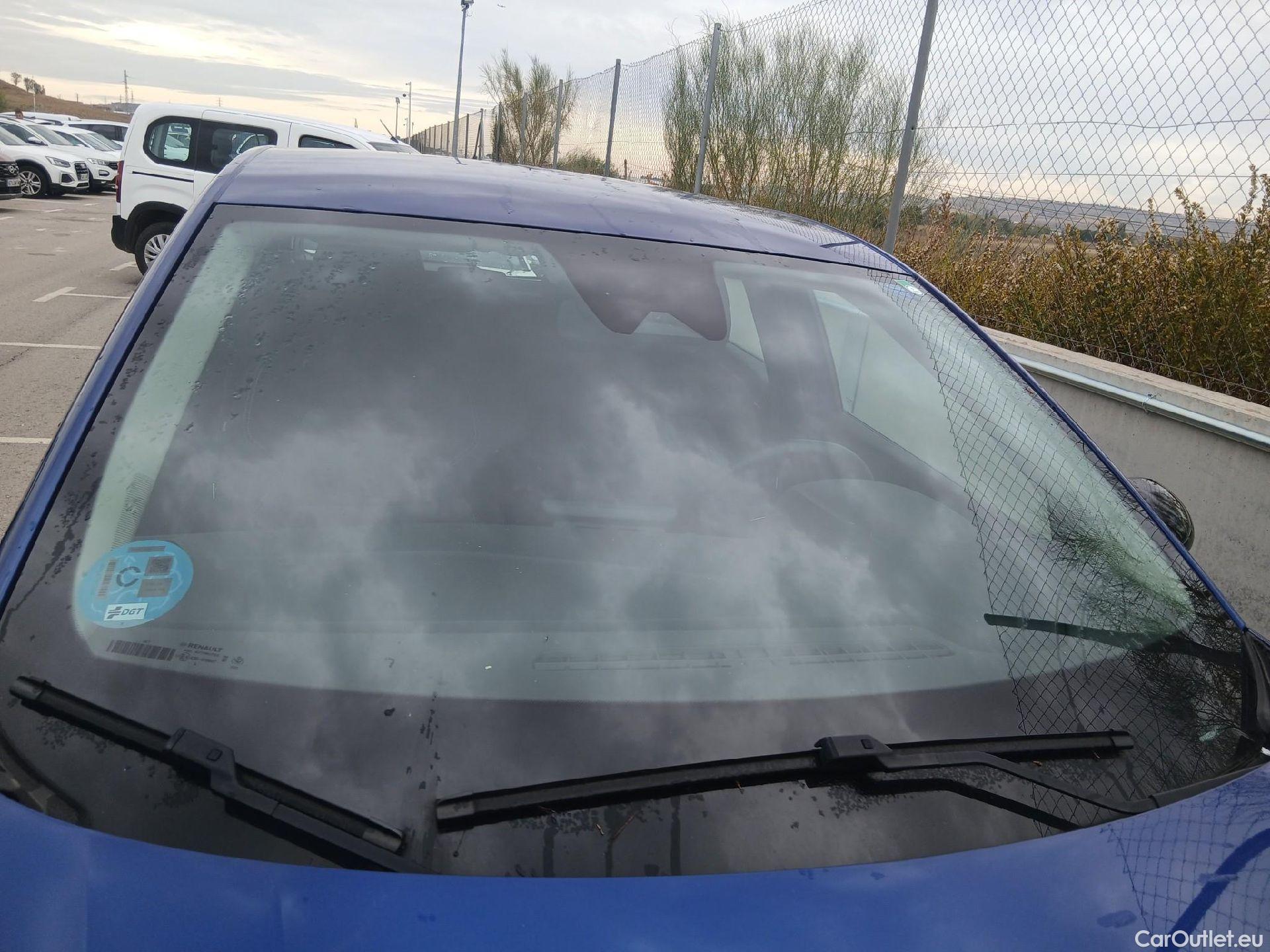  Renault  Captur RENAULT  / 2020 / 5P / todoterreno Intens TCe 90 #8