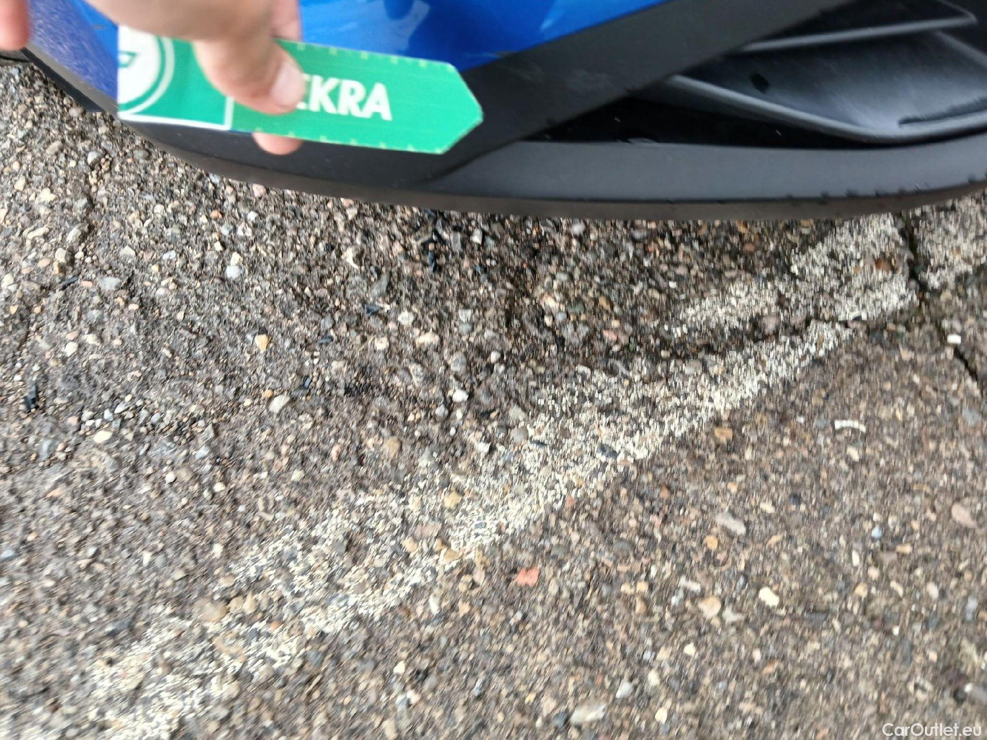  Nissan  Qashqai NISSAN  / 2021 / 5P / todoterreno DIG-T 116kW mHEV Xtronic Prem.Edit. Bit.(SL) #6