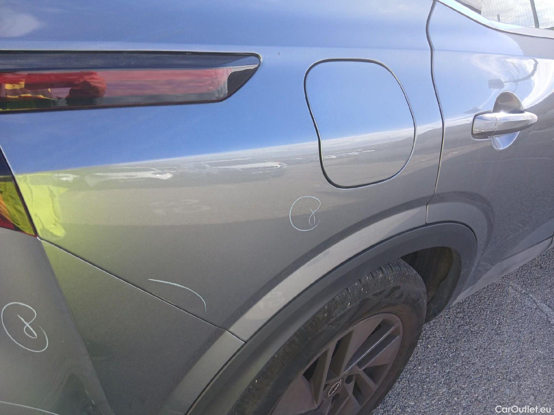  Nissan  Qashqai NISSAN  / 2021 / 5P / todoterreno DIG-T 103kW (140CV) mHEV 4x2 Acenta #17