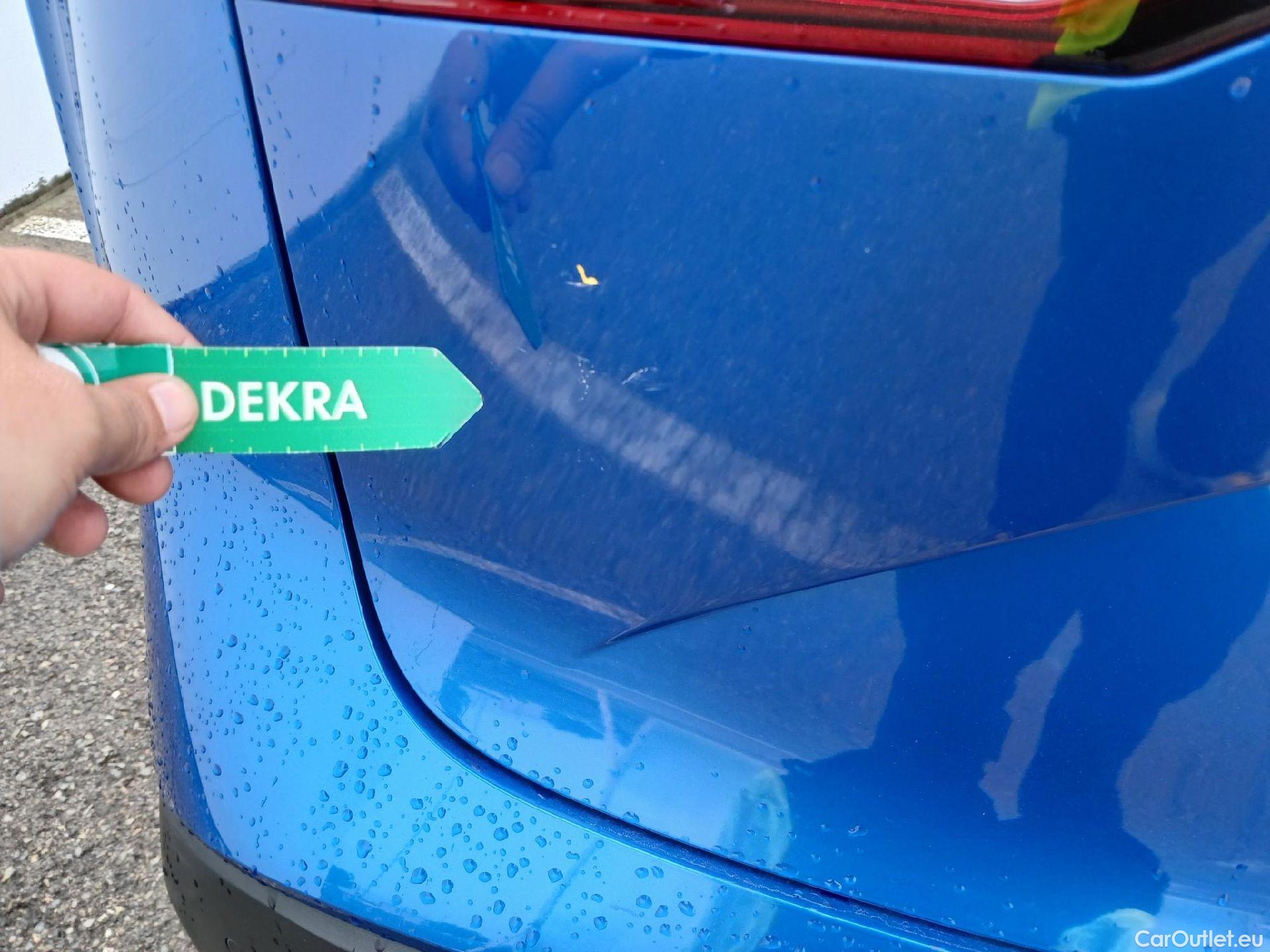  Nissan  Qashqai NISSAN  / 2021 / 5P / todoterreno DIG-T 116kW mHEV Xtronic Prem.Edit. Bit.(SL) #14