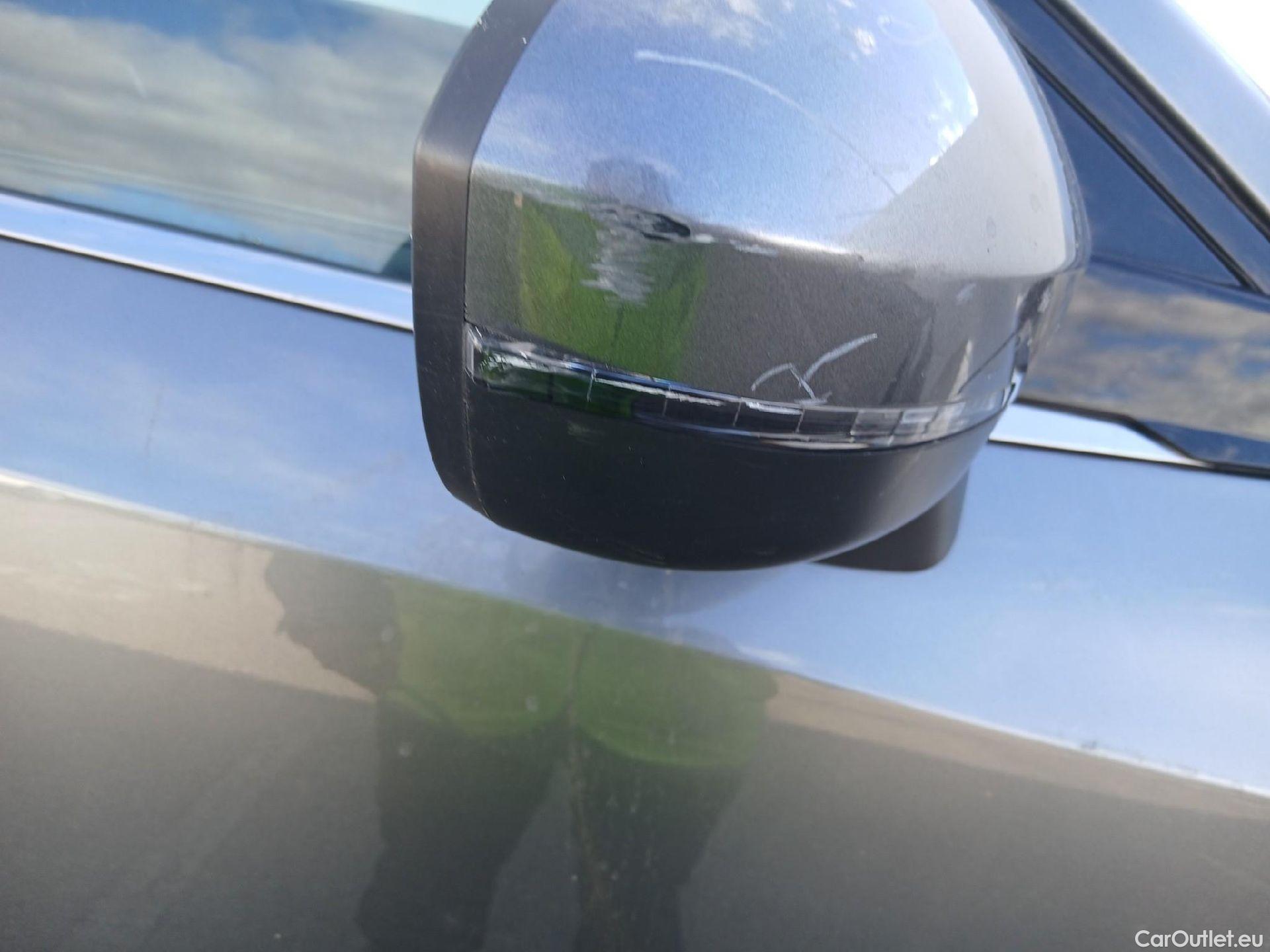  Nissan  Qashqai NISSAN  / 2021 / 5P / todoterreno DIG-T 103kW (140CV) mHEV 4x2 Acenta #25