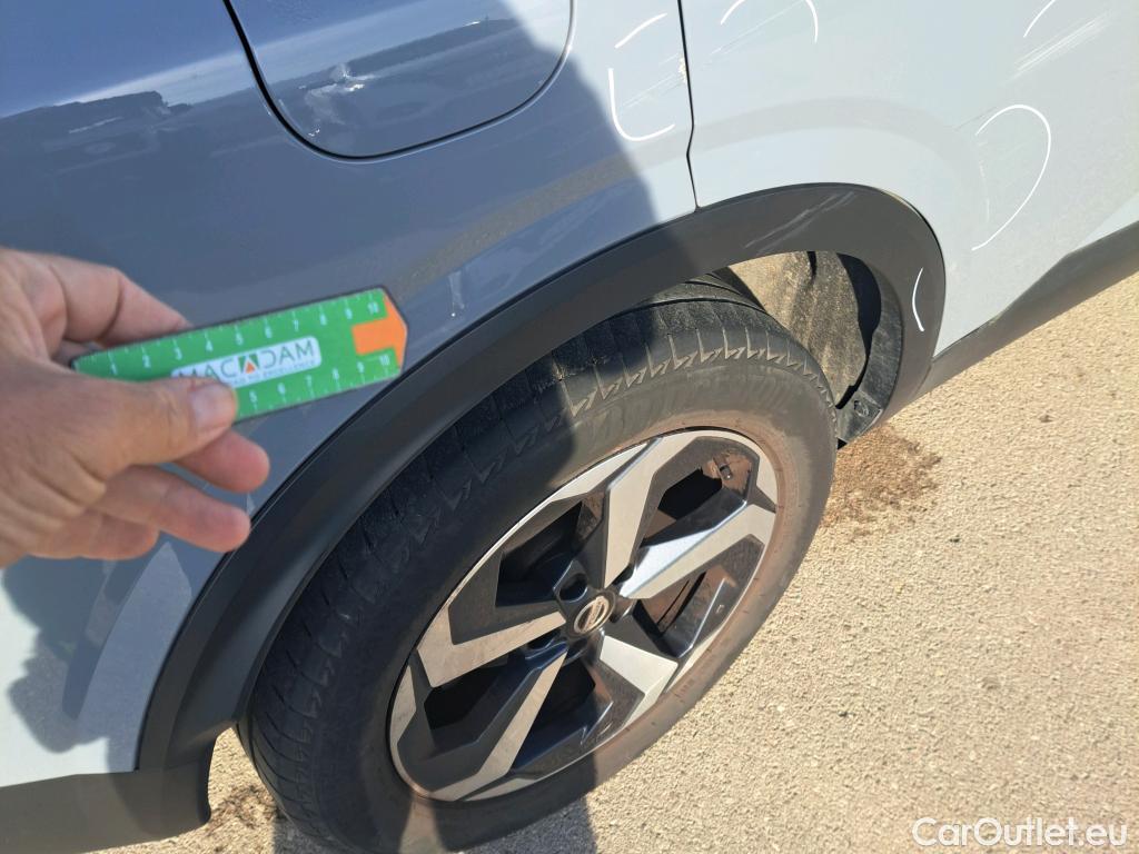  Nissan  Qashqai NISSAN  / 2021 / 5P / todoterreno DIG-T 116kW mHEV Xtronic Premiere Edit.(SL) #33