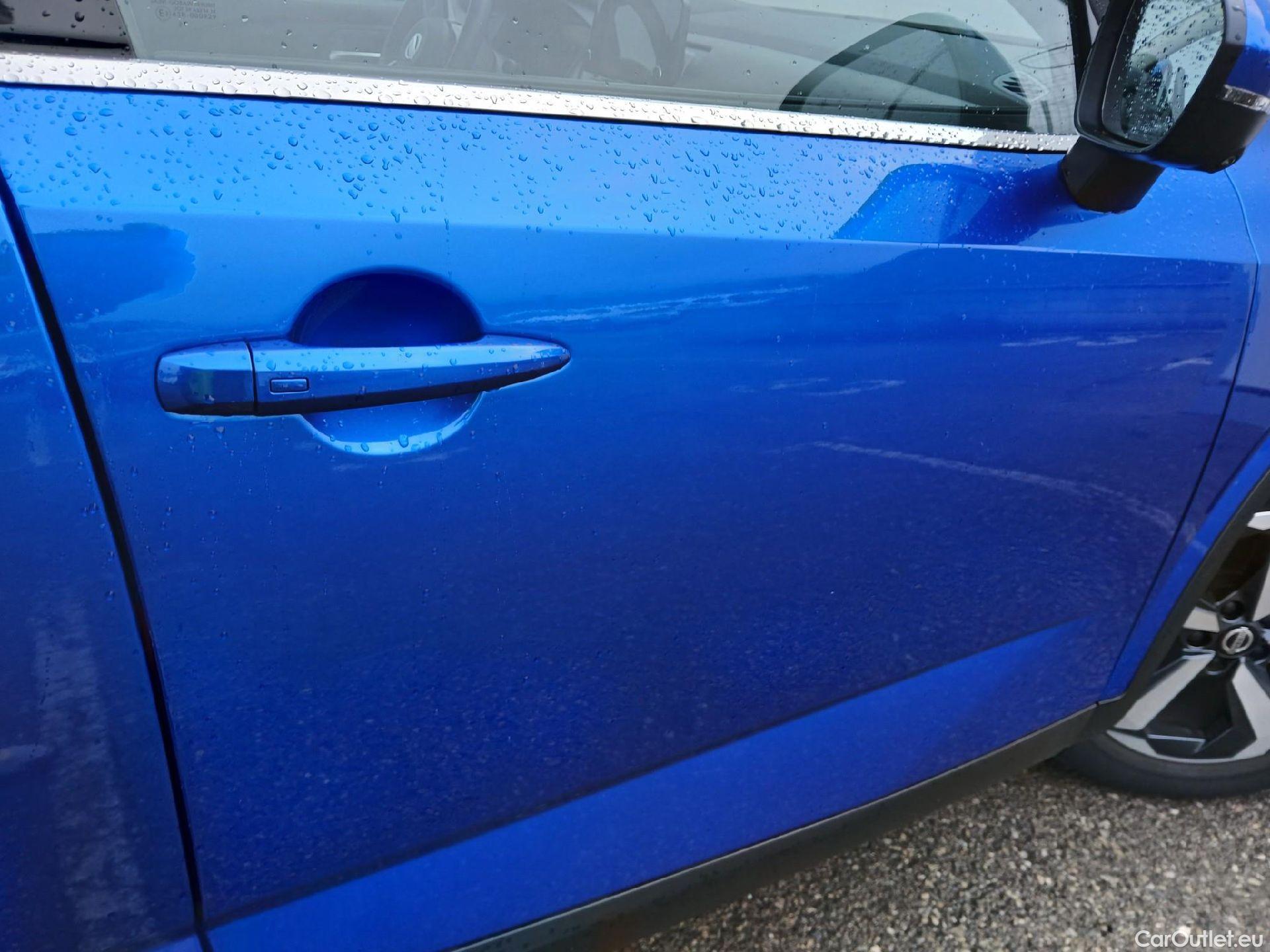  Nissan  Qashqai NISSAN  / 2021 / 5P / todoterreno DIG-T 116kW mHEV Xtronic Prem.Edit. Bit.(SL) #18