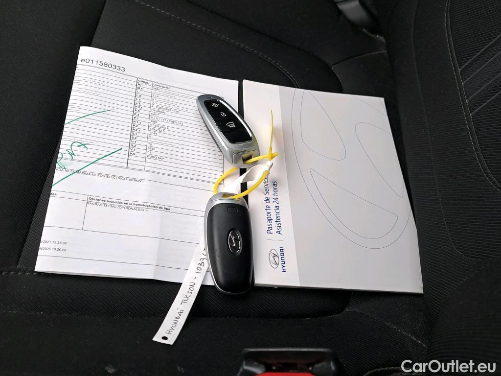  Hyundai  Tucson HYUNDAI  / 2020 / 5P / todoterreno 1.6 TGDI PHEV 195kW Tecno Sky Auto 4x4 #12