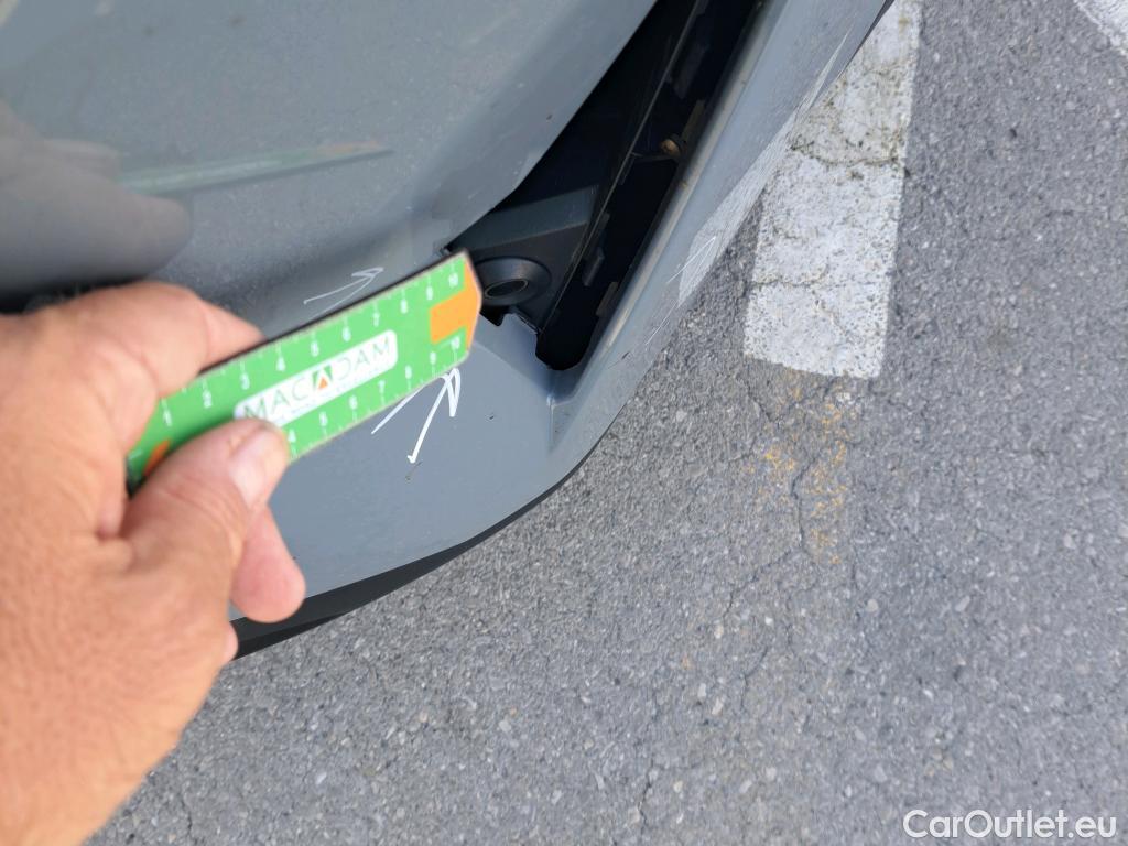  Nissan  Qashqai NISSAN  / 2021 / 5P / todoterreno DIG-T 116kW mHEV Xtronic Premiere Edit.(SL) #30