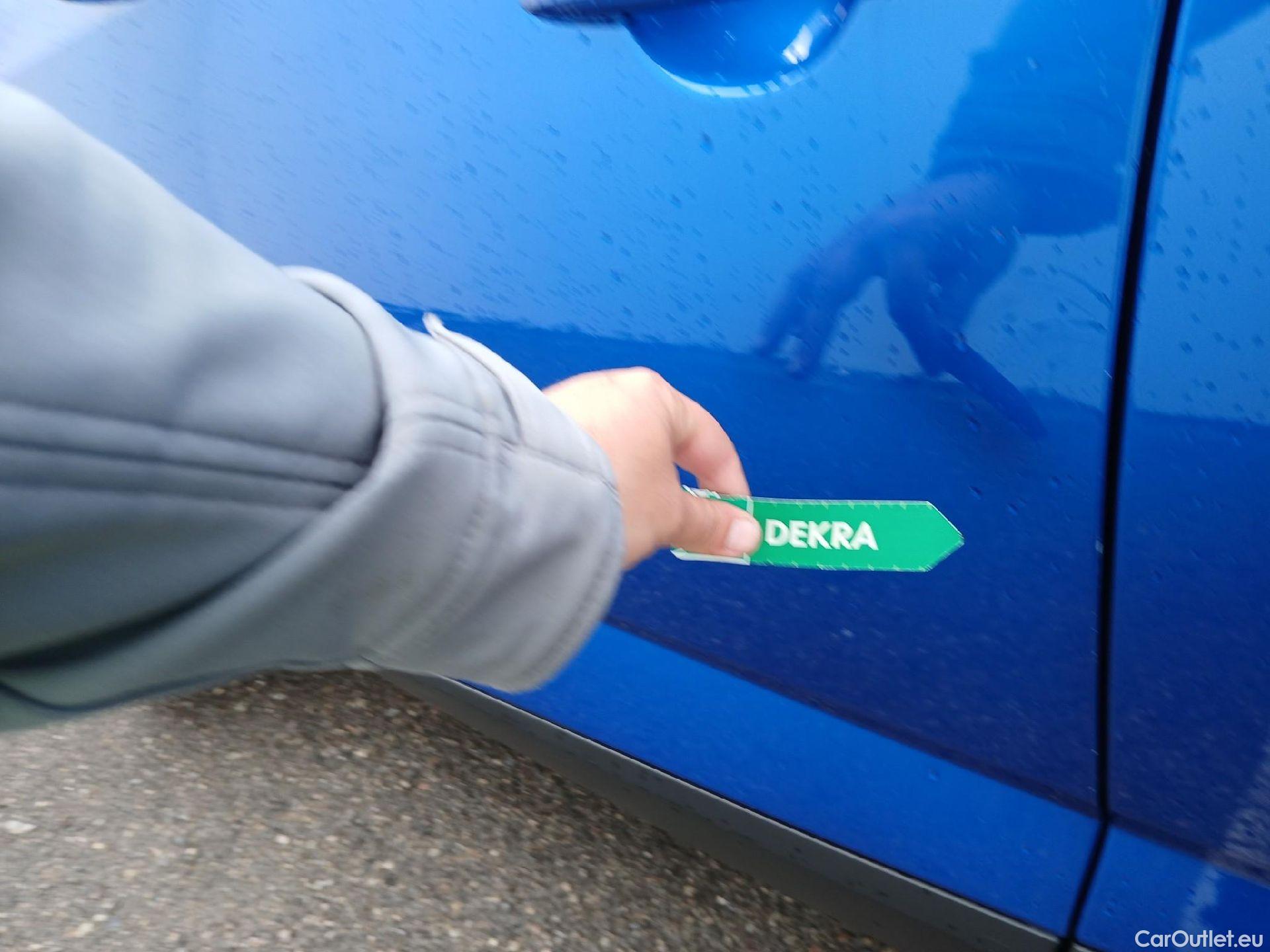  Nissan  Qashqai NISSAN  / 2021 / 5P / todoterreno DIG-T 116kW mHEV Xtronic Prem.Edit. Bit.(SL) #7