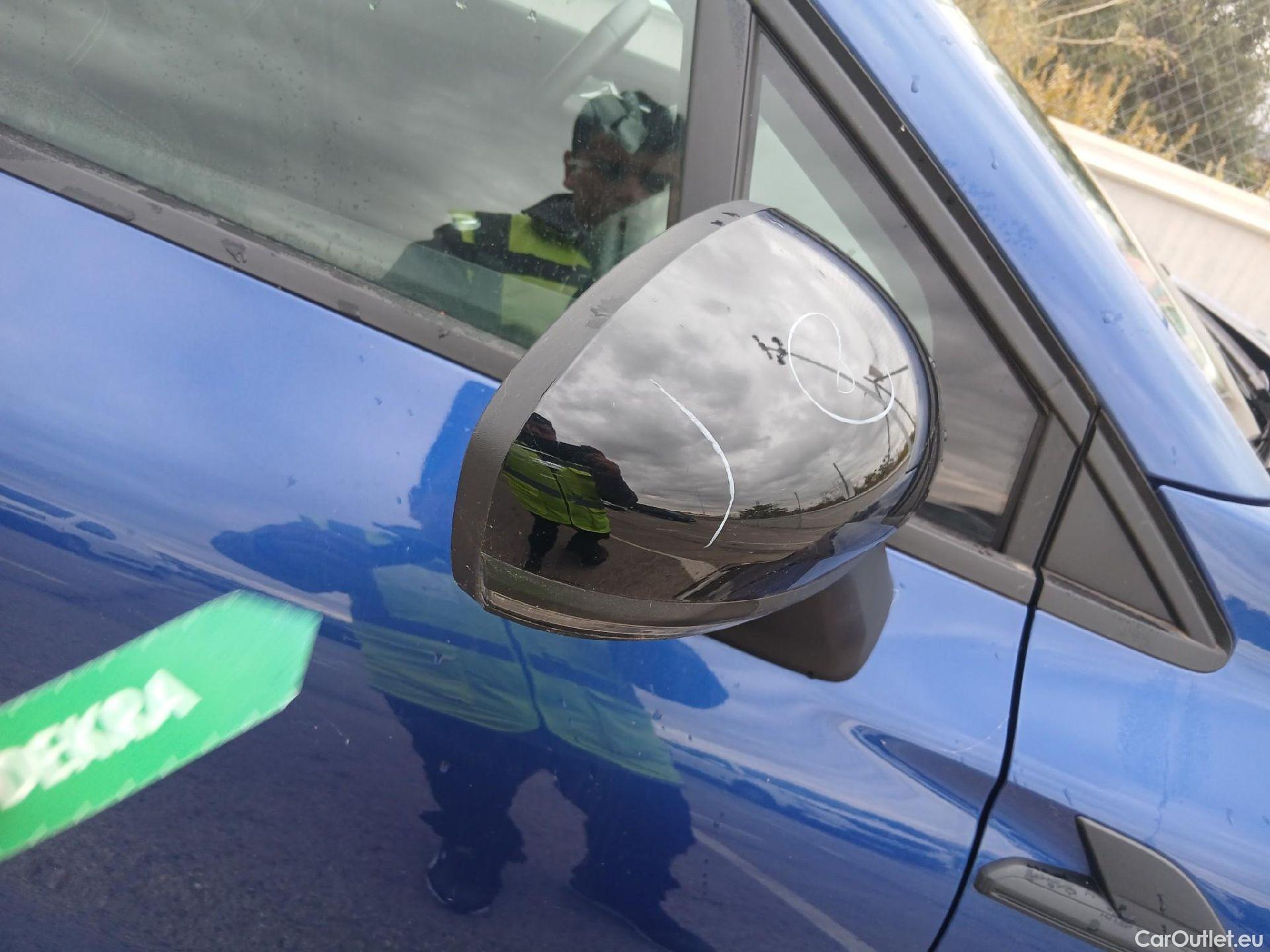  Renault  Captur RENAULT  / 2020 / 5P / todoterreno Intens TCe 90 #12