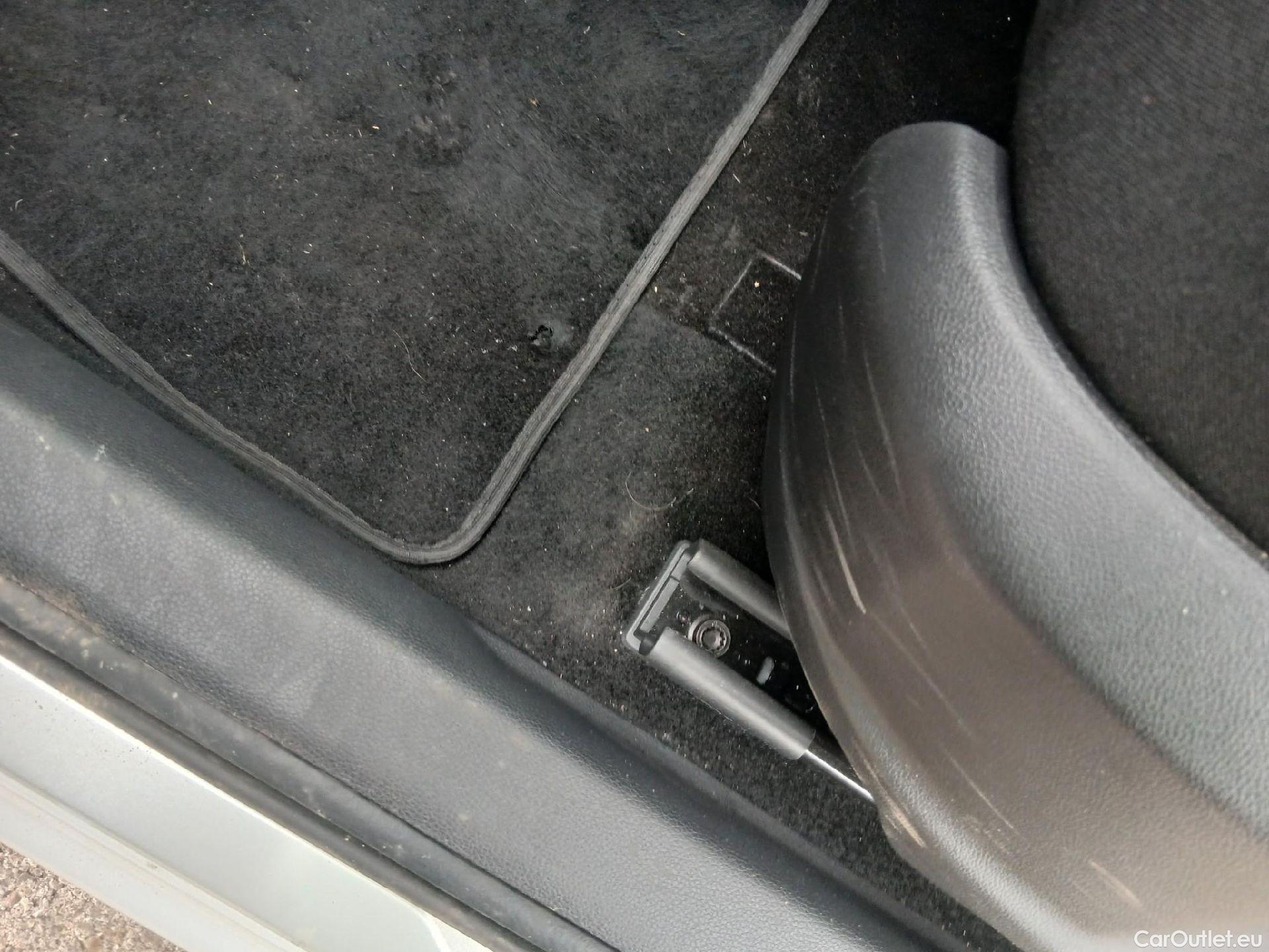  Skoda  Karoq SKODA  / 2021 / 5P / todoterreno 1.5 TSI 110kW (150CV) DSG ACT Selection #7