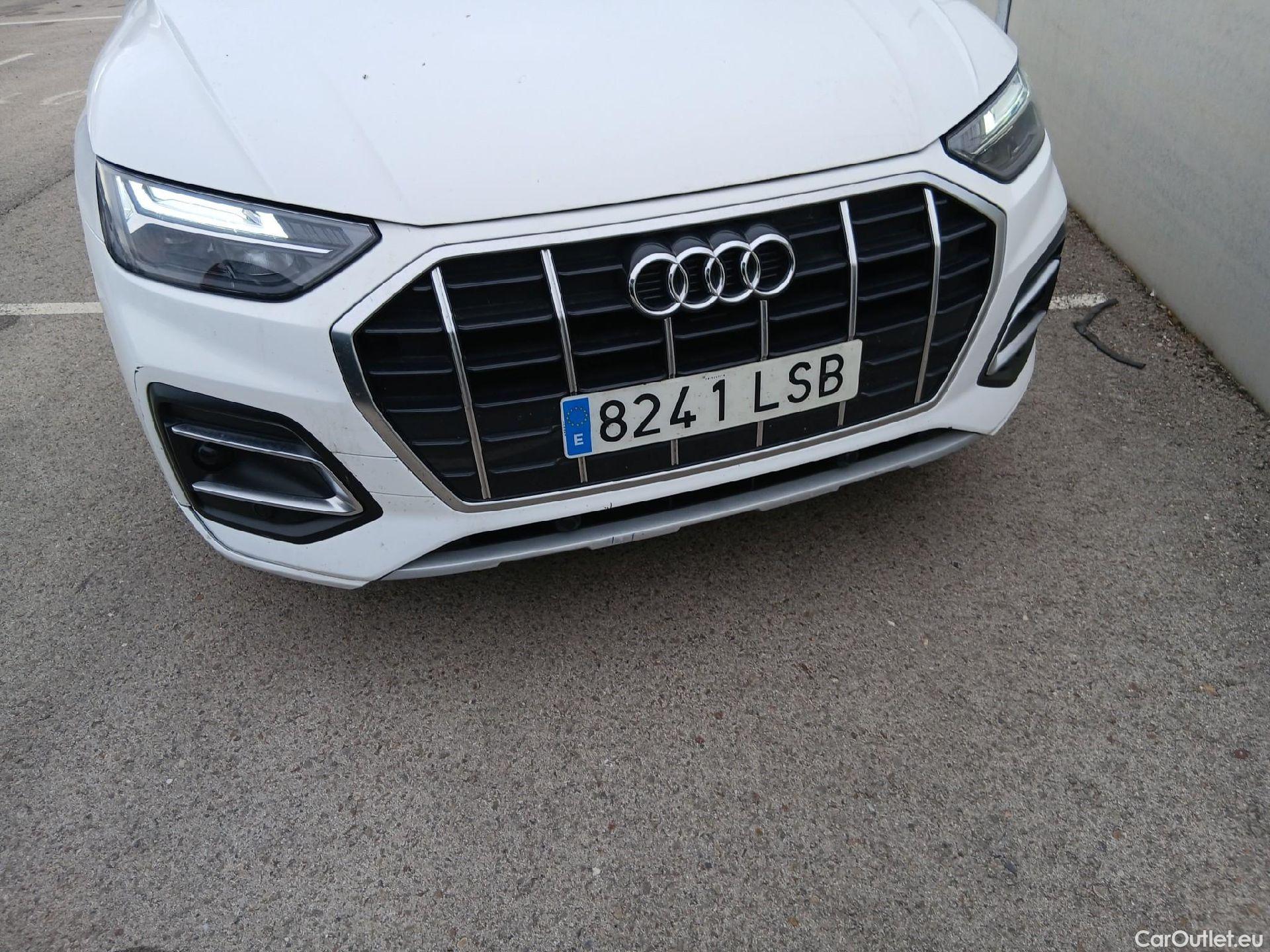  Audi  Q5 AUDI  / 2020 / 5P / todoterreno Advanced 35 TDI 120kW S tronic (AC2) #4