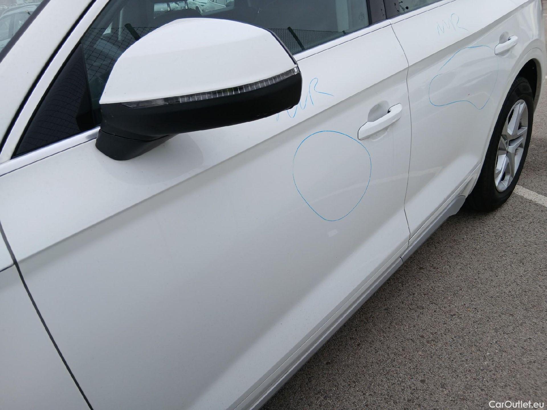  Audi  Q5 AUDI  / 2020 / 5P / todoterreno Advanced 35 TDI 120kW S tronic (AC2) #9