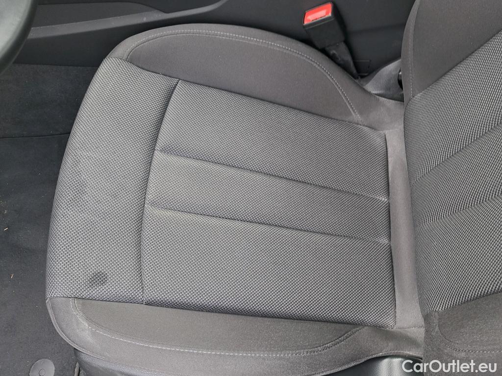  Audi  A4 AUDI  / 2019 / 5P / familiar Avant Advanced 35 TDI 120kW S tronic #9