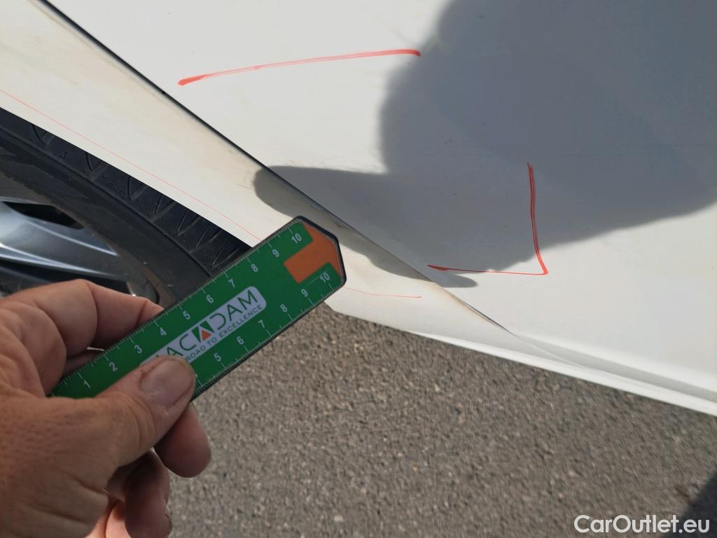  Seat  Leon SEAT León / 2016 / 5P / berlina con portón 1.5 TSI 95kW (130CV) St&Sp Style Visio Edition #5