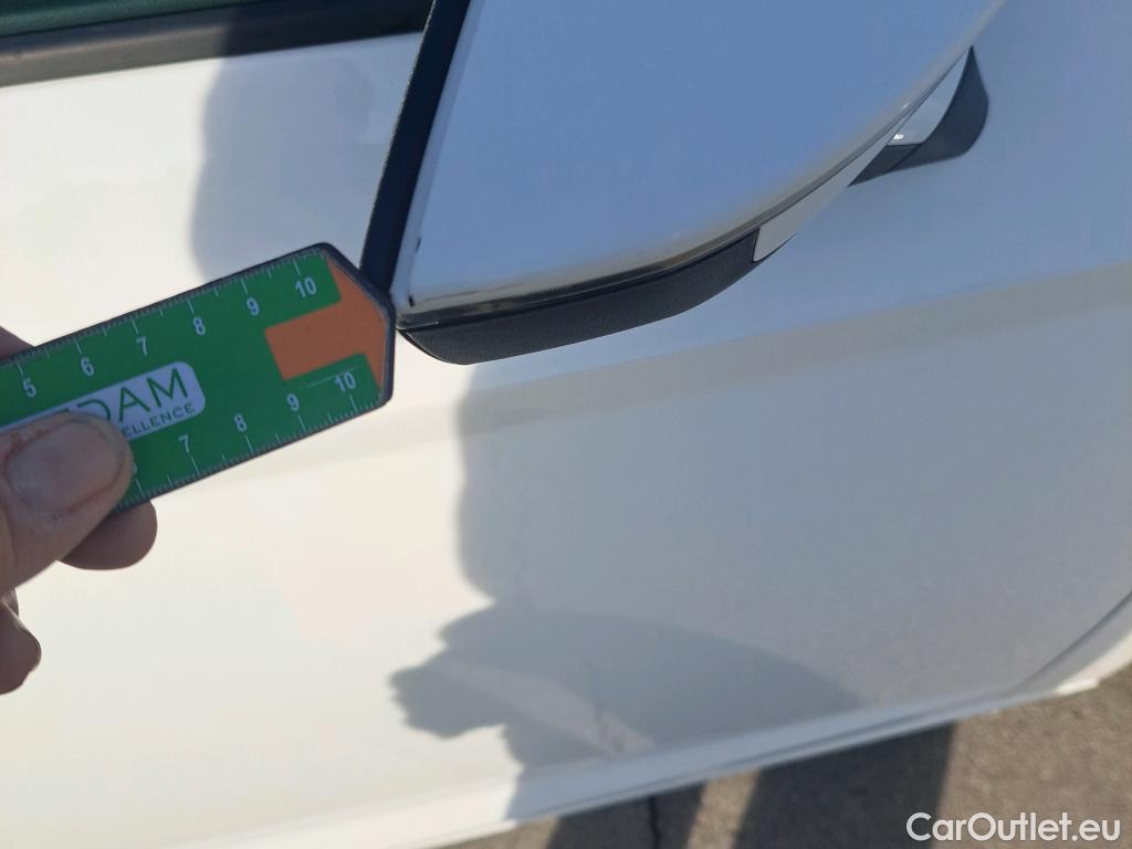  Seat  Leon SEAT León / 2016 / 5P / berlina con portón 1.5 TSI 95kW (130CV) St&Sp Style Visio Edition #32