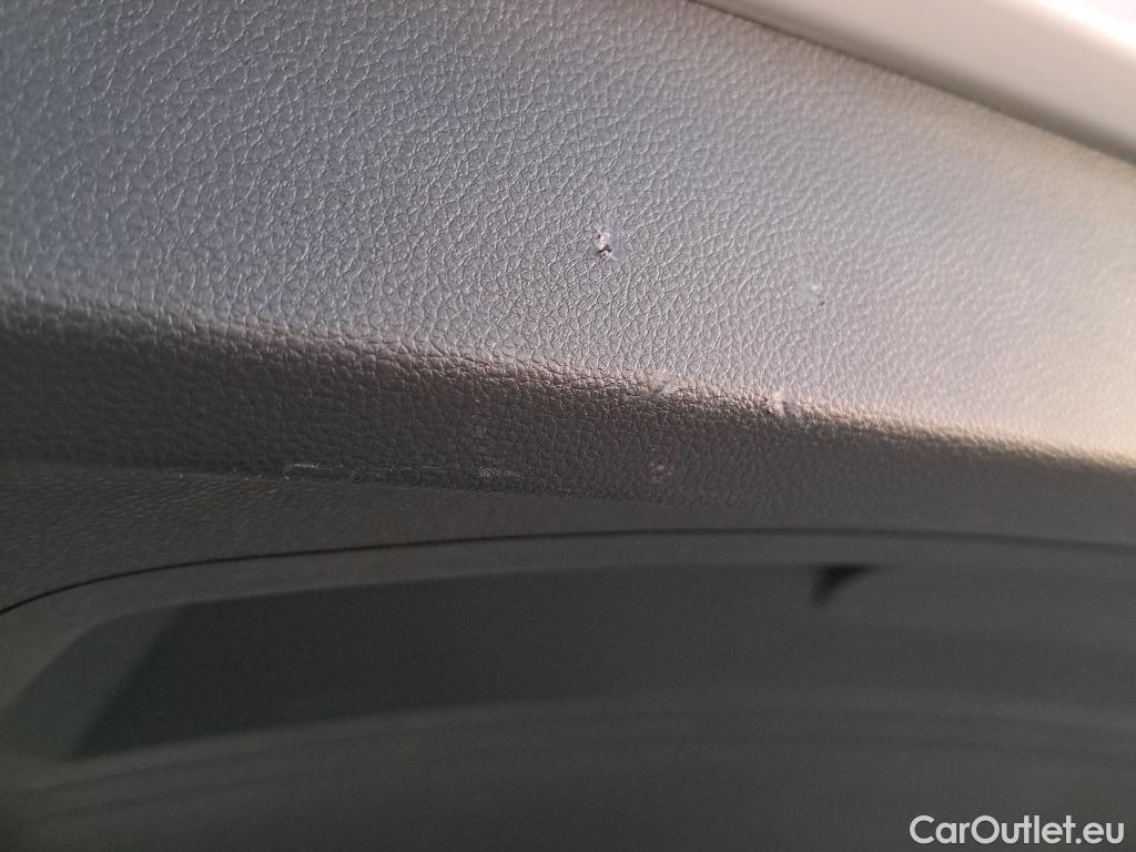  Seat  Arona SEAT  / 2017 / 5P / todoterreno 1.0 TSI 81kW (110CV) Style Plus (AC) #6