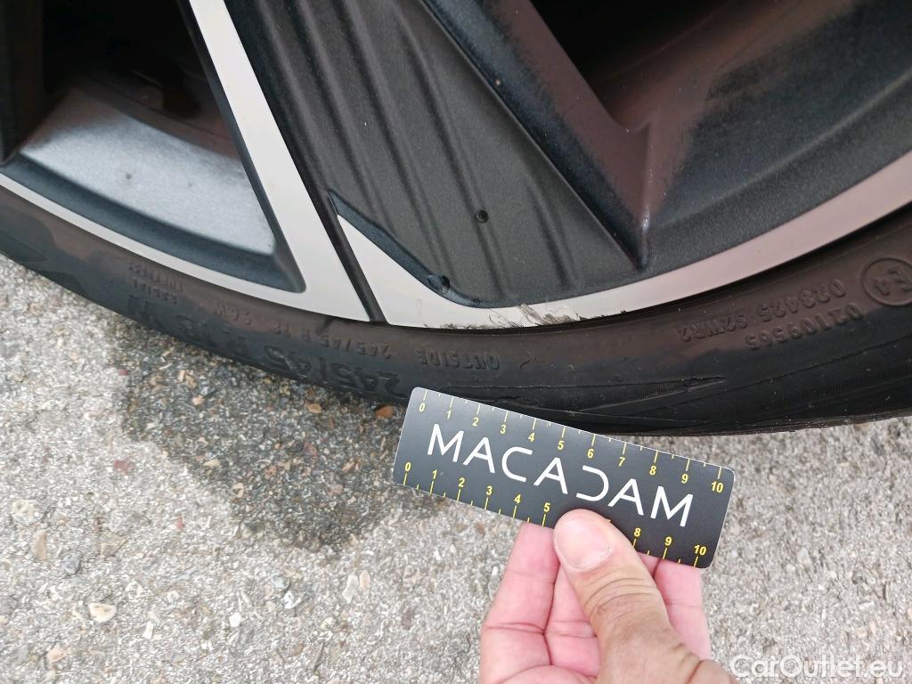  Cupra  Formentor CUPRA  / 2020 / 5P / todoterreno 1.4 e-Hybrid 150kW (204 CV) DSG (AC) #4