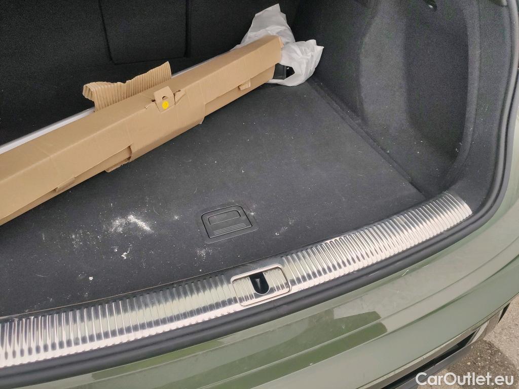  Audi  Q5 AUDI  SPORTBACK / 2020 / 5P / todoterreno Black line 35 TDI 120kW S tronic #9