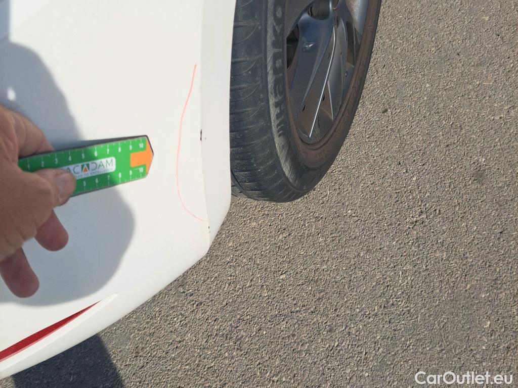  Seat  Leon SEAT León / 2016 / 5P / berlina con portón 1.5 TSI 95kW (130CV) St&Sp Style Visio Edition #25