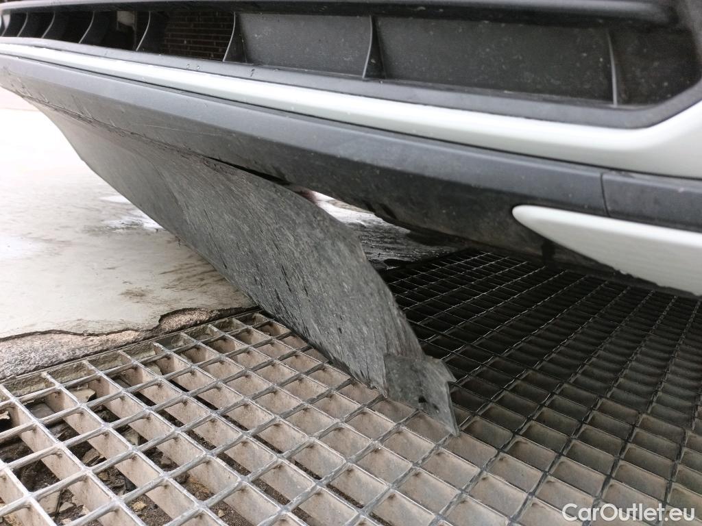  Volkswagen  Polo VOLKSWAGEN  / 2021 / 5P / berlina con portón Life 1.0 TSI 70kW (95CV) #1