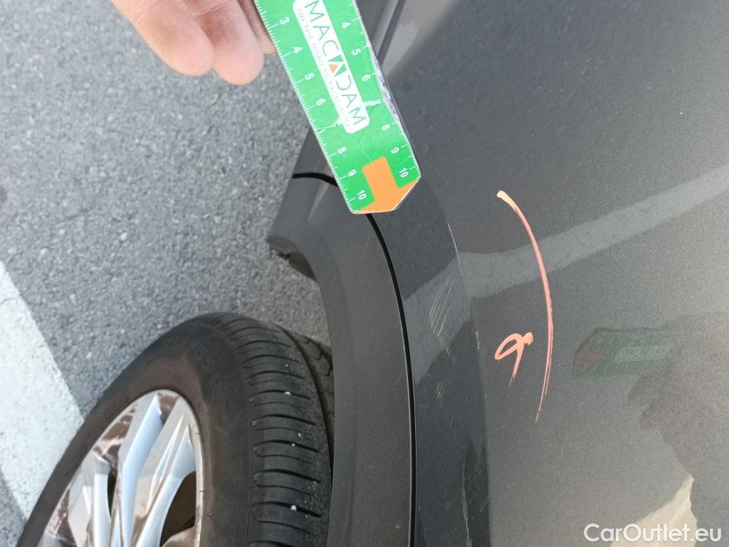  Volkswagen  T-ROC VOLKSWAGEN  / 2017 / 5P / todoterreno Advance 2.0 TDI 110kW (150CV) DSG (AC2) #6