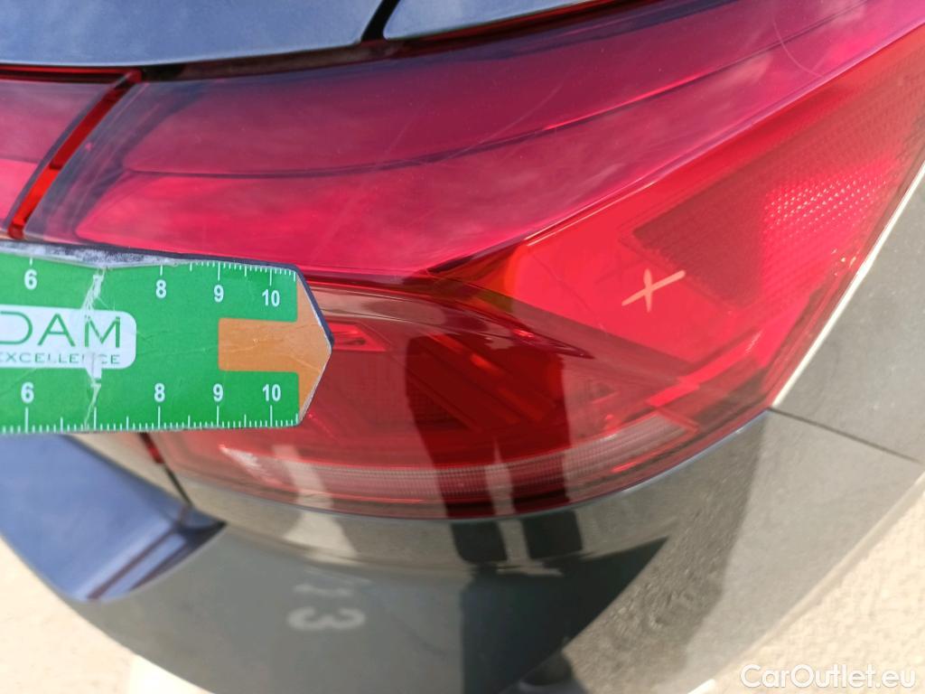  Volkswagen  T-ROC VOLKSWAGEN  / 2017 / 5P / todoterreno Advance 2.0 TDI 110kW (150CV) DSG (AC2) #22