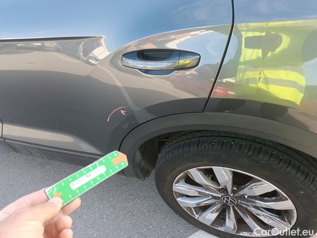  Volkswagen  T-ROC VOLKSWAGEN  / 2017 / 5P / todoterreno Advance 2.0 TDI 110kW (150CV) DSG (AC2) #5