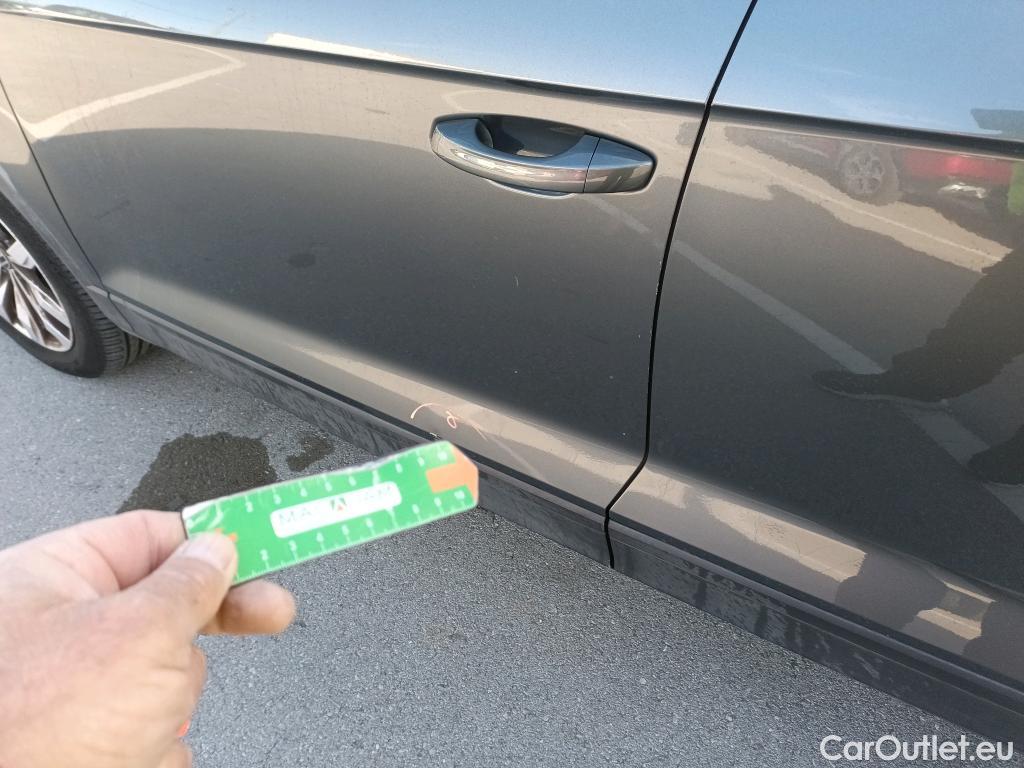  Volkswagen  T-ROC VOLKSWAGEN  / 2017 / 5P / todoterreno Advance 2.0 TDI 110kW (150CV) DSG (AC2) #1