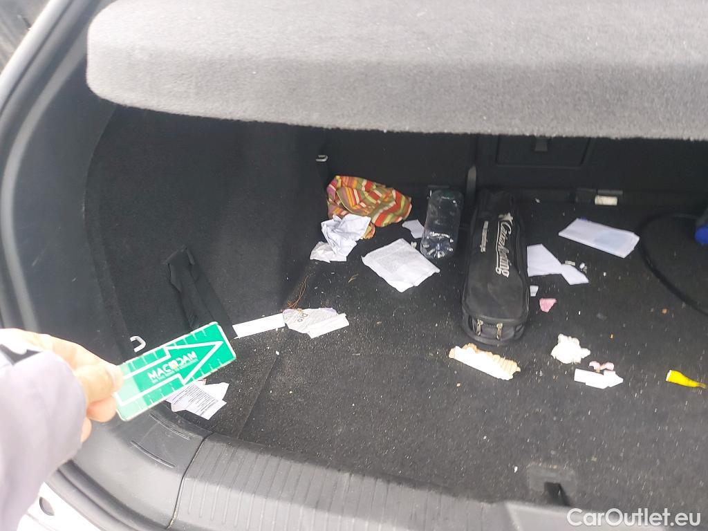  Volkswagen  ID.4 VOLKSWAGEN  / 2020 / 5P / todoterreno 1st 150kW (204CV) Automático 1 vel.(SP) #15