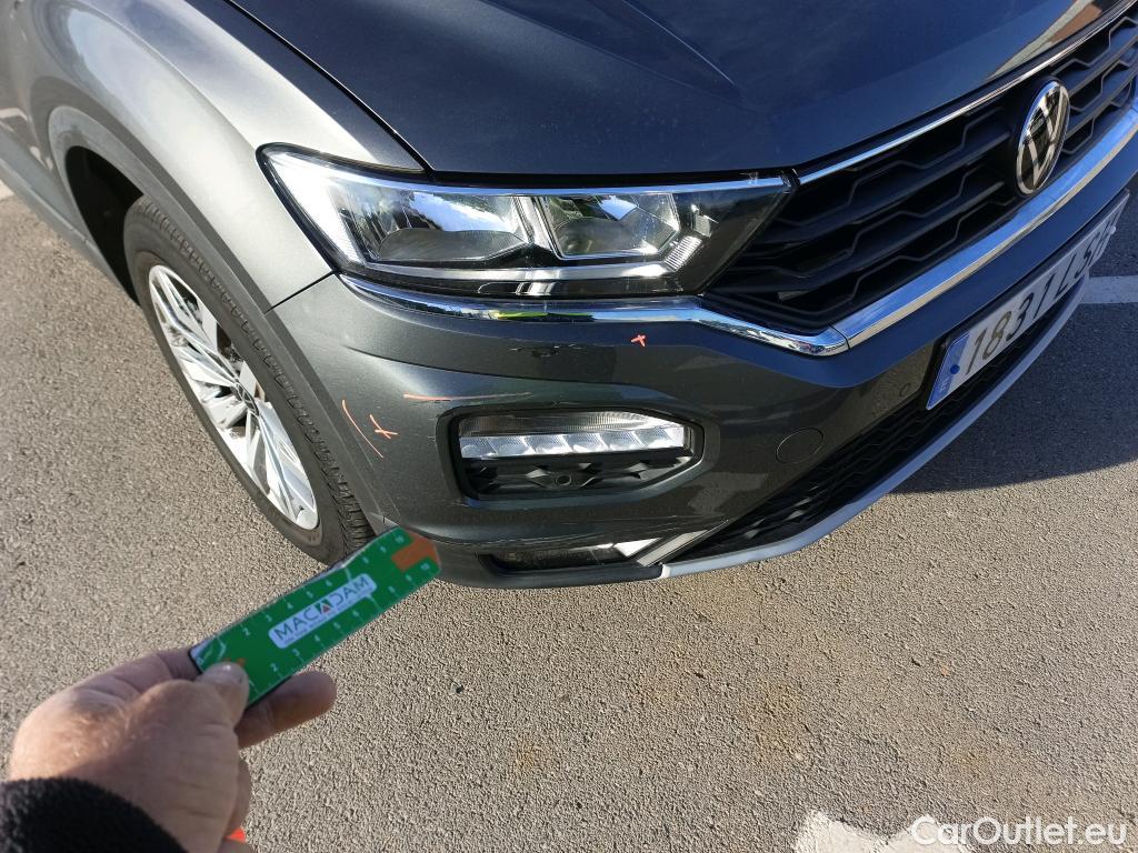  Volkswagen  T-ROC VOLKSWAGEN  / 2017 / 5P / todoterreno Advance 2.0 TDI 110kW (150CV) DSG (AC2) #9