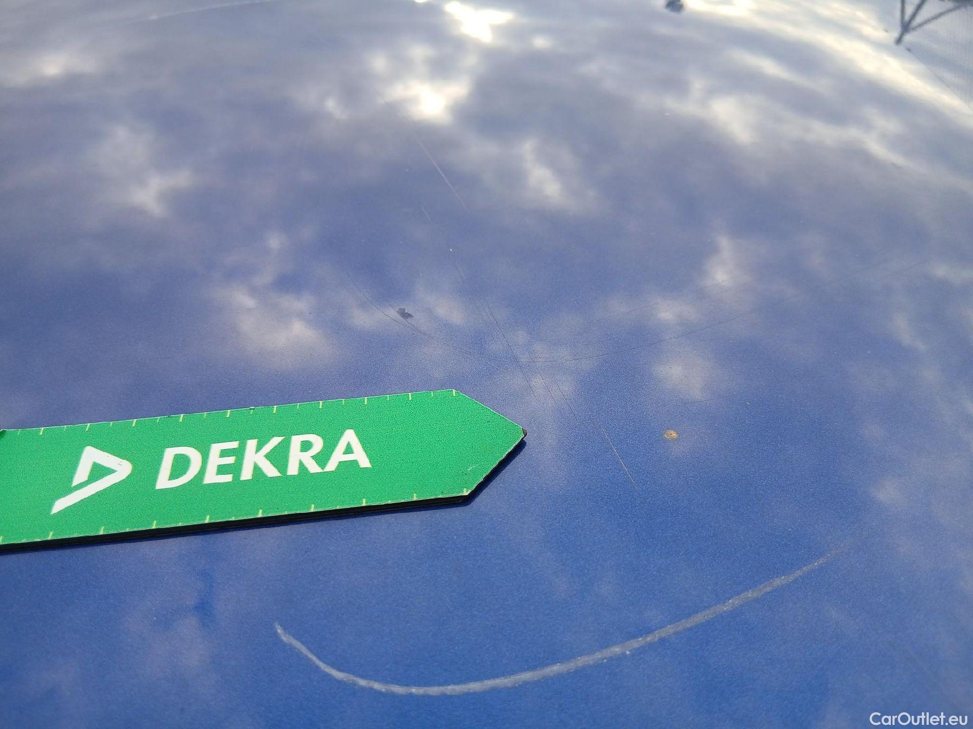  Volkswagen  Polo VOLKSWAGEN  / 2017 / 5P / berlina con portón Advance 1.0 TSI 70kW (95CV) #10