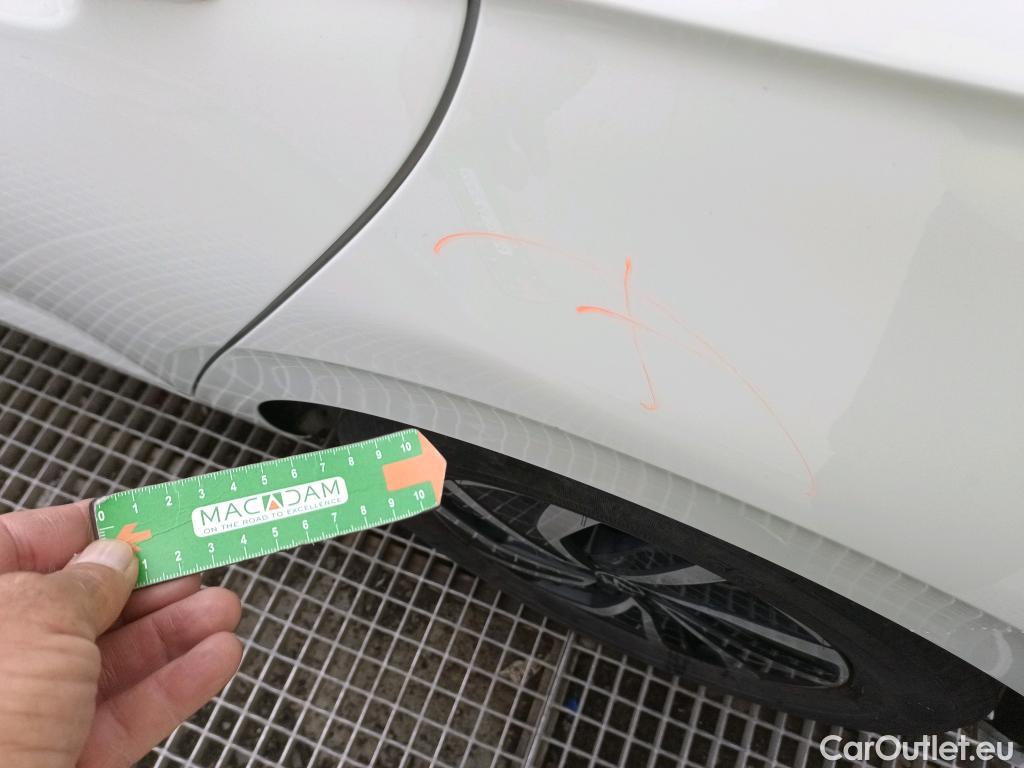  Volkswagen  Polo VOLKSWAGEN  / 2021 / 5P / berlina con portón Life 1.0 TSI 70kW (95CV) #4