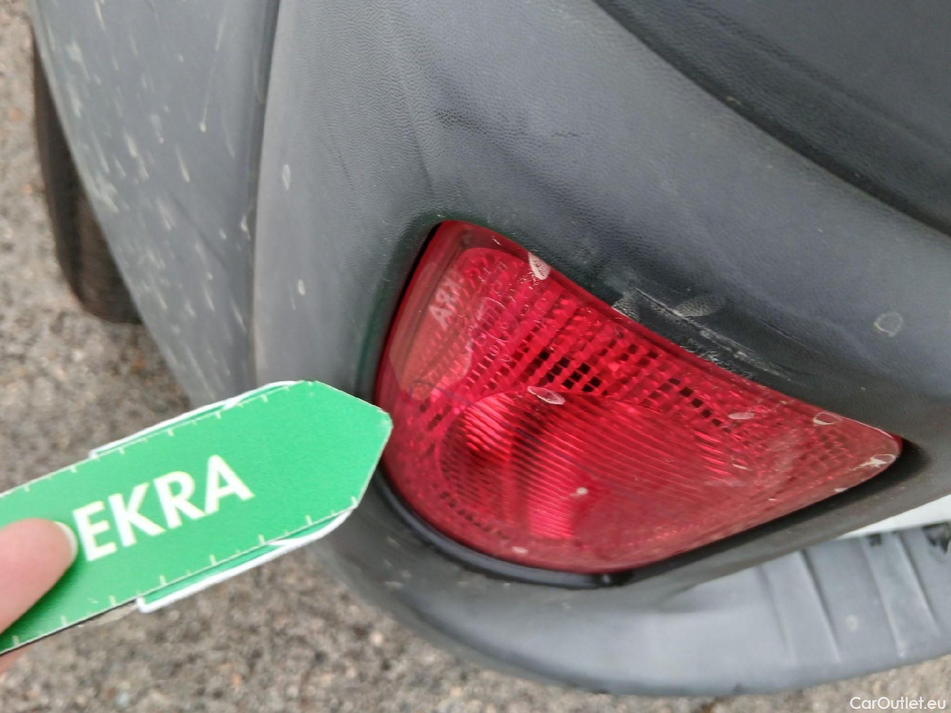  Renault  Kangoo  II Furgón Professional 1.5 dCi 95CV MT6 E6dT #PANELADO ISOTERMO# #13