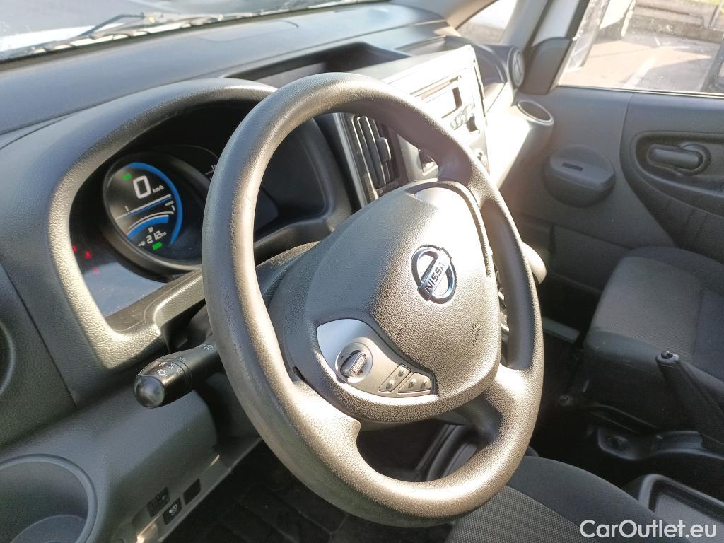  Nissan  NV200 NISSAN e- / 2009 / 4P / furgón Furgón 4p 40 kWh PROFESIONAL #46