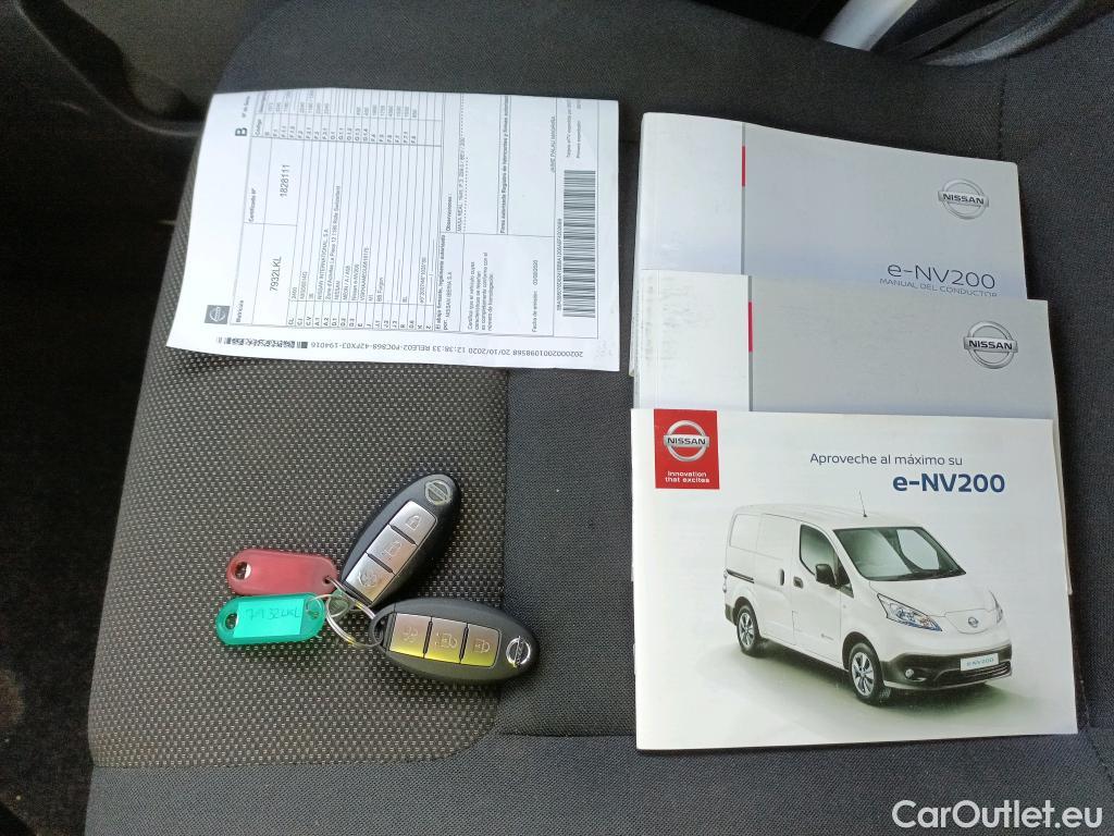  Nissan  NV200 NISSAN e- / 2009 / 4P / furgón Furgón 4p 40 kWh PROFESIONAL #36