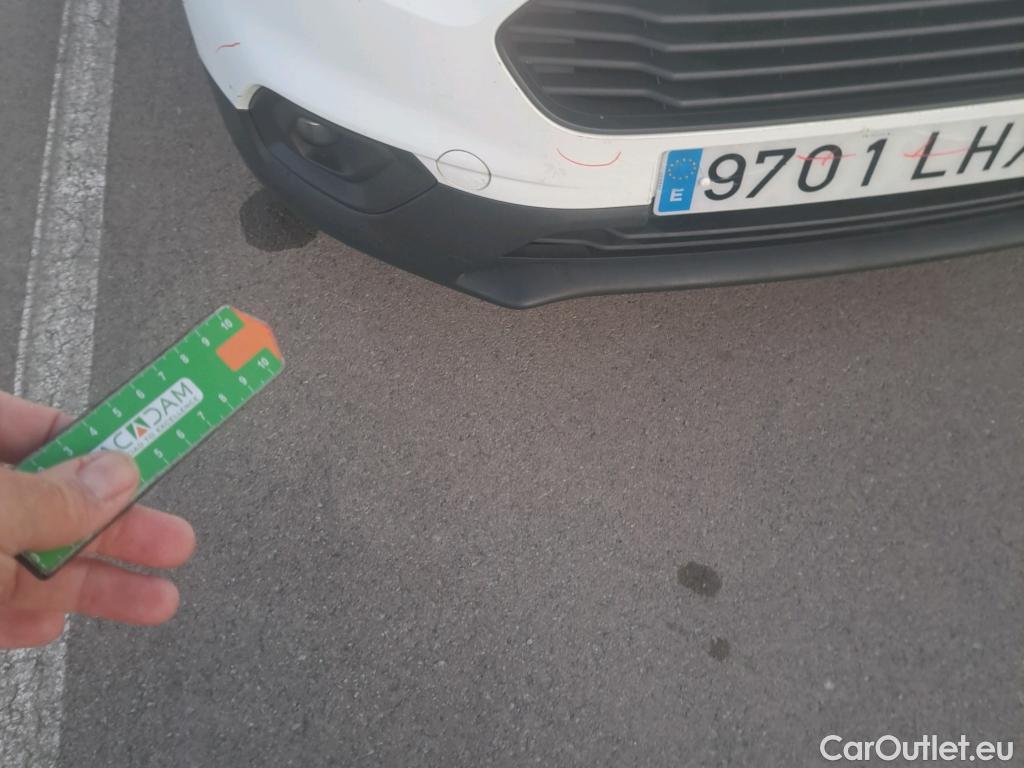  Ford  Transit FORD  Courier/2014/4P/furgón der.turis Van 1.5 TDCi 75kW Trend #26