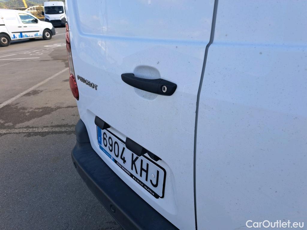  Peugeot  Partner PEUGEOT  VU 4p 2G furgón derivado de Furgón Confort PackL2 BlueHDi 73KW (100) #15