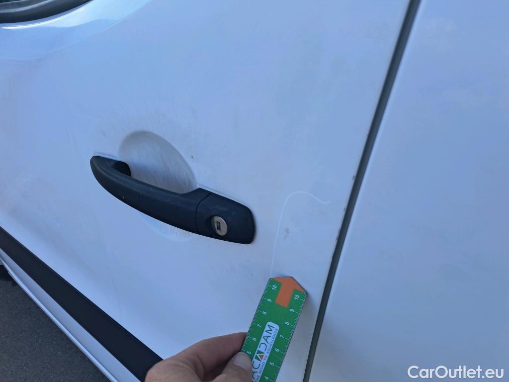  Peugeot  Partner PEUGEOT  VU 4p 2G furgón derivado de Furgón Confort PackL2 BlueHDi 73KW (100) #24