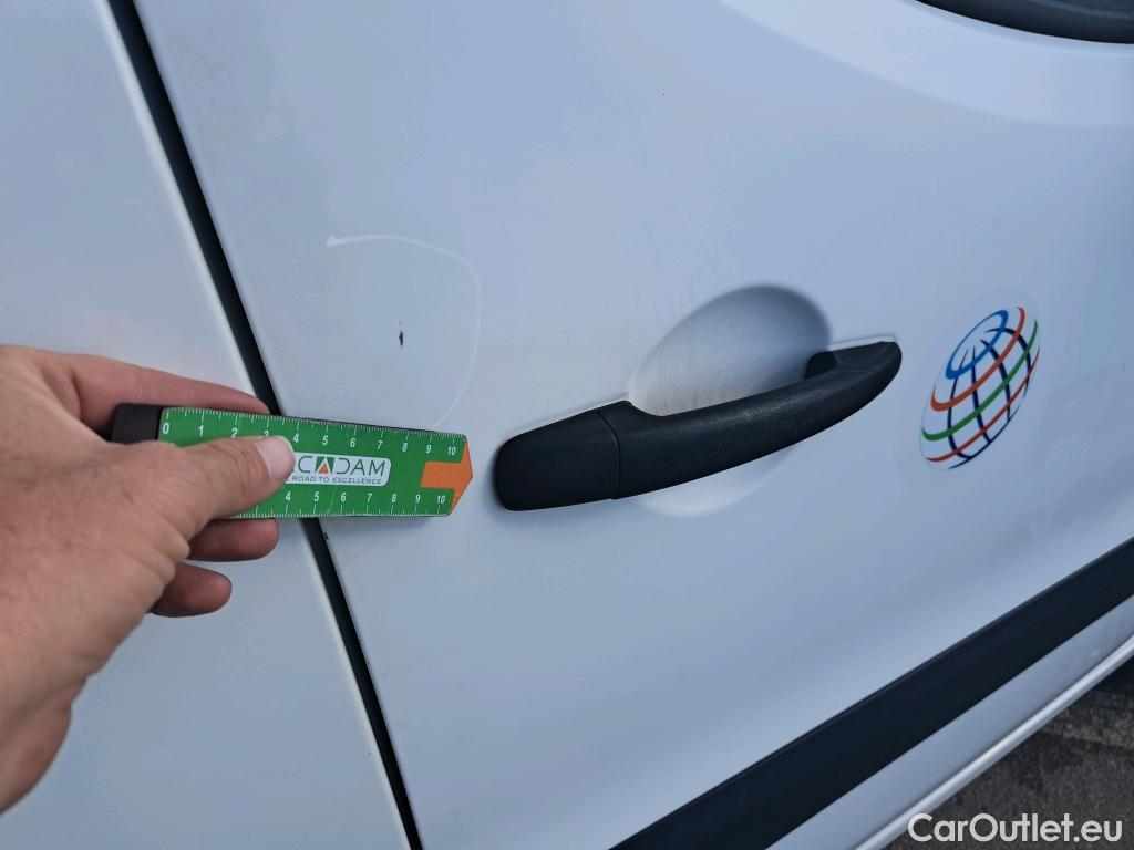  Peugeot  Partner PEUGEOT  VU 4p 2G furgón derivado de Furgón Confort PackL2 BlueHDi 73KW (100) #22