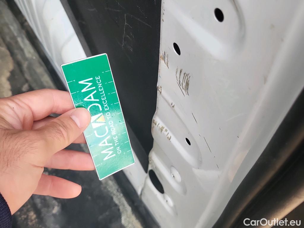  Peugeot  Partner PEUGEOT  / 2018 / 3P / furgón derivado de turismo Pro Standard 600kg BlueHDi 73kW (AC) #6