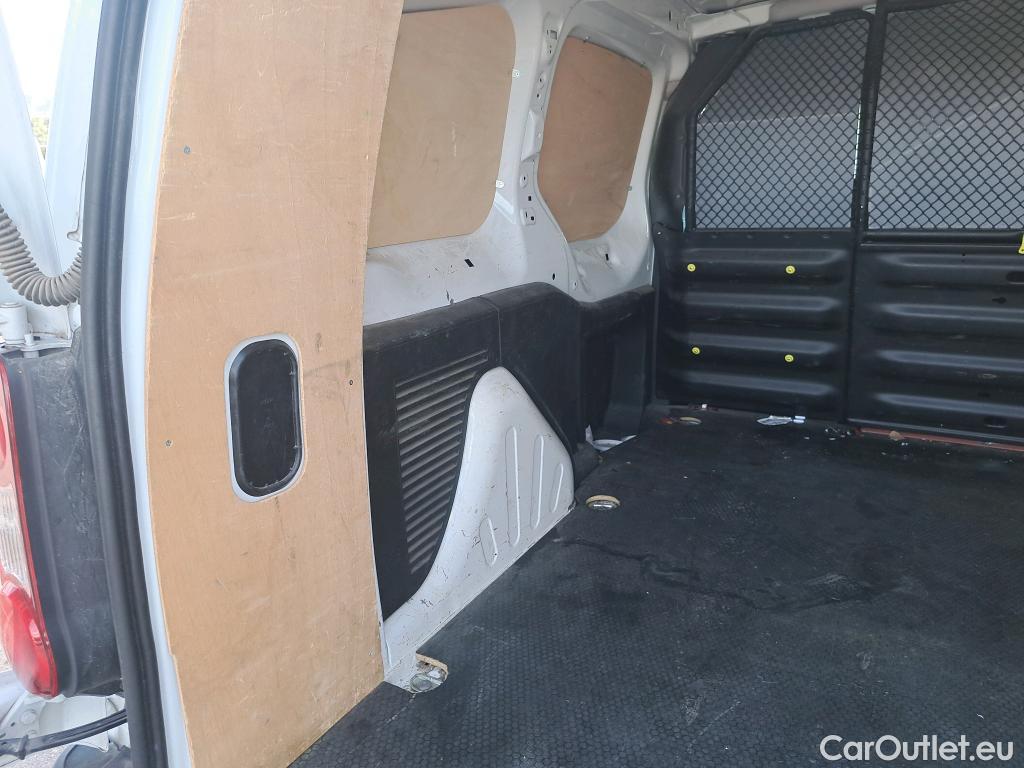  Peugeot  Partner PEUGEOT  VU 4p 2G furgón derivado de Furgón Confort PackL2 BlueHDi 73KW (100) #63